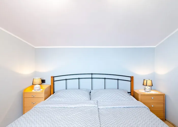 Lägenhet Helles Nur 500 Meter Zum Mit Meerblick, Parkplatz, Waschmaschine Crikvenica