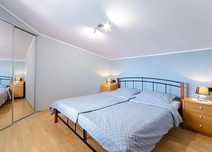 Helles Nur 500 Meter Zum Mit Meerblick, Parkplatz, Waschmaschine Apartman Crikvenica