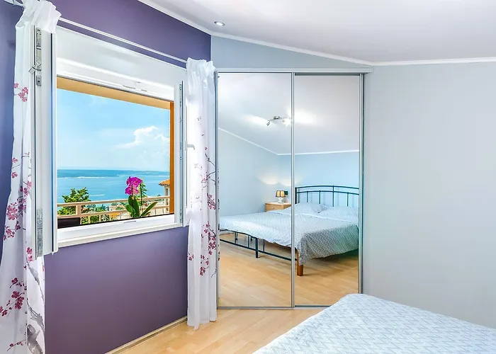 Helles Nur 500 Meter Zum Mit Meerblick, Parkplatz, Waschmaschine Apartman Crikvenica